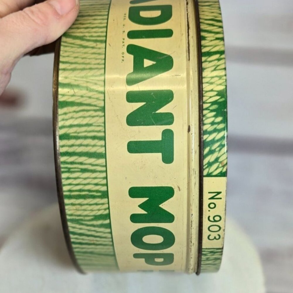 VTG Collectible tin Radiant Dust Mop Polish Tin Jersey City, NJ USA Green - Picture 2 of 11